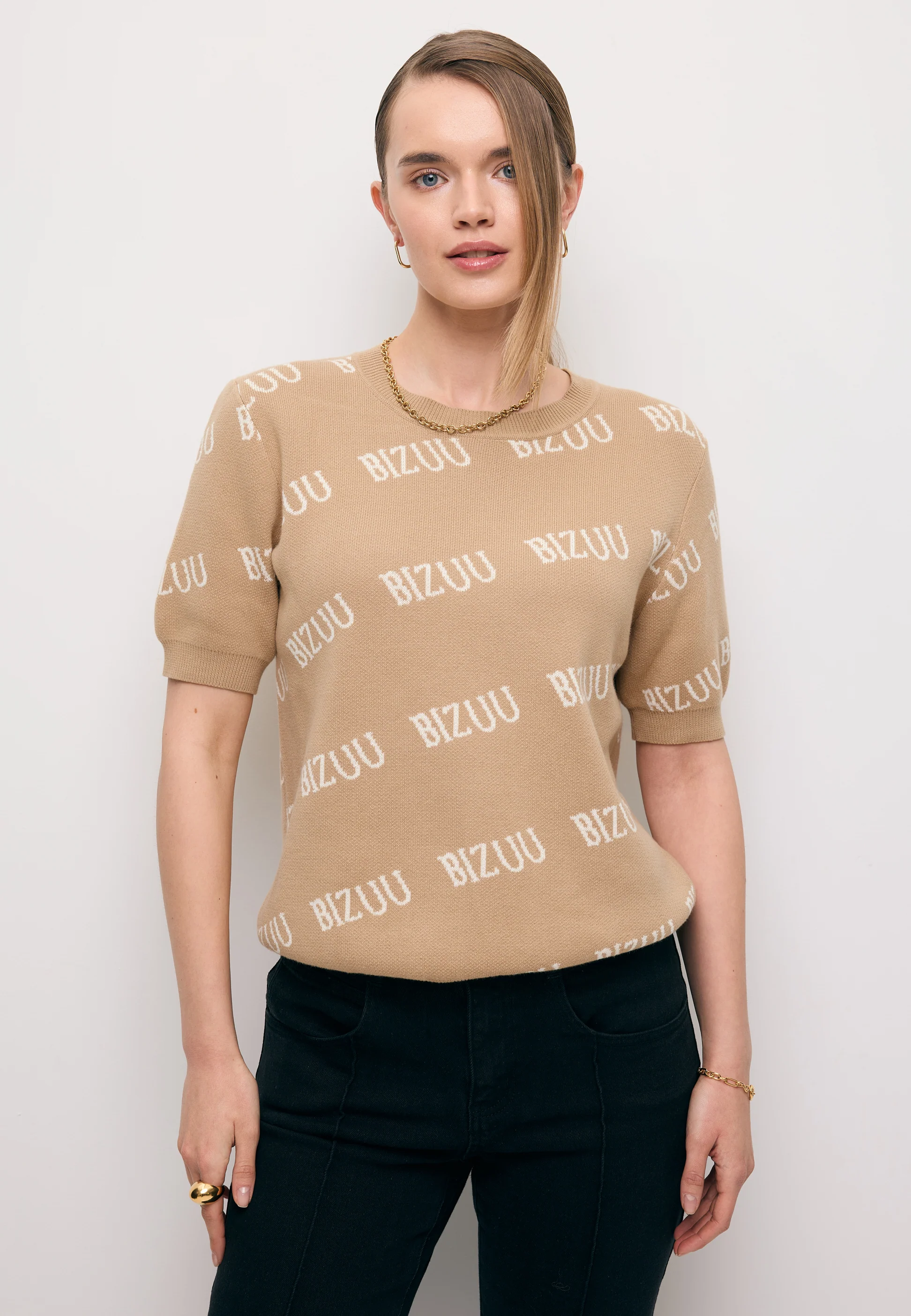 Beżowy sweter z krótkim rękawkiem AYLE - Image 6