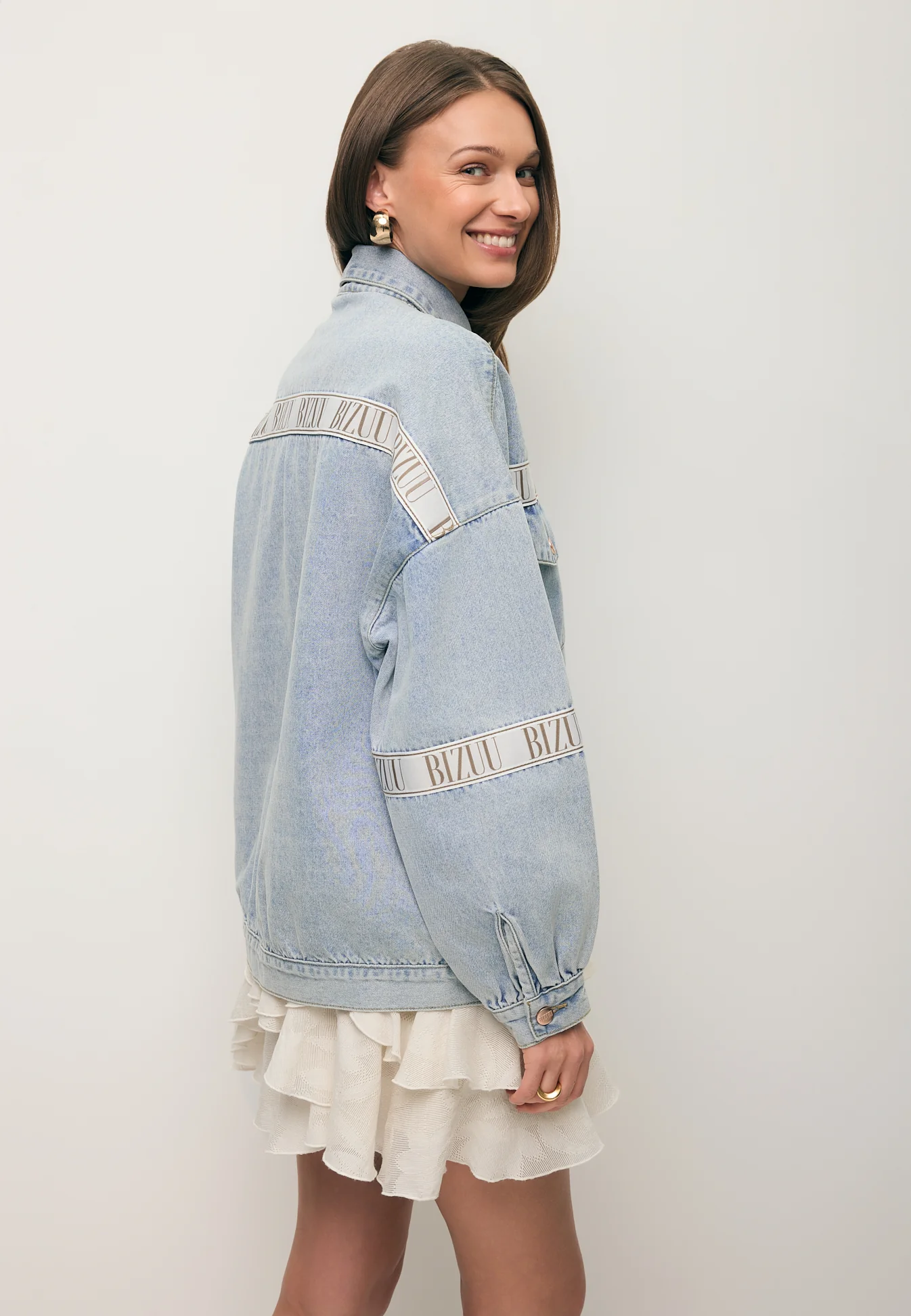Błękitna kurtka jeansowa oversize PASSA - Image 7