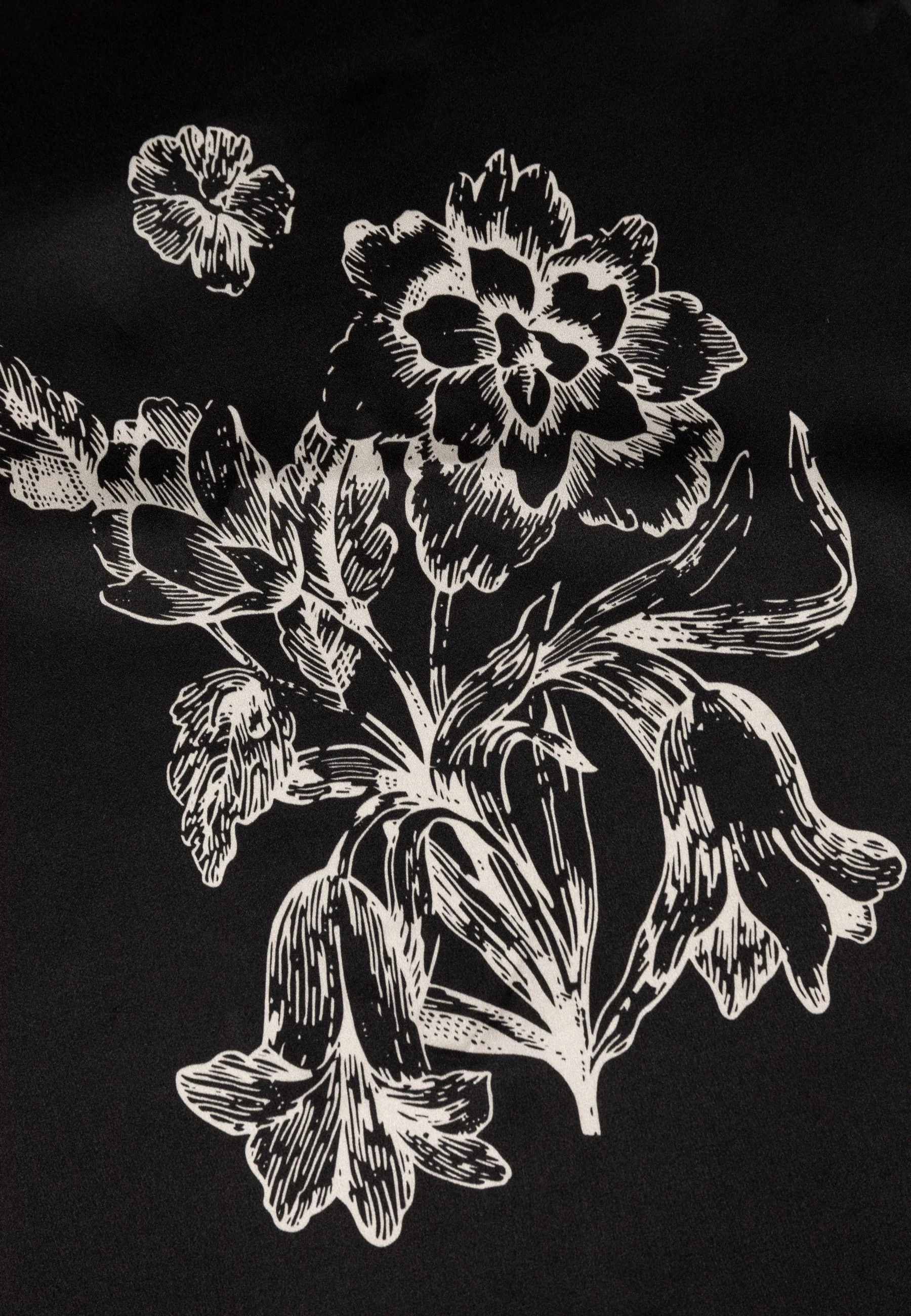 Czarna apaszka w autorski print ARIA - Image 6