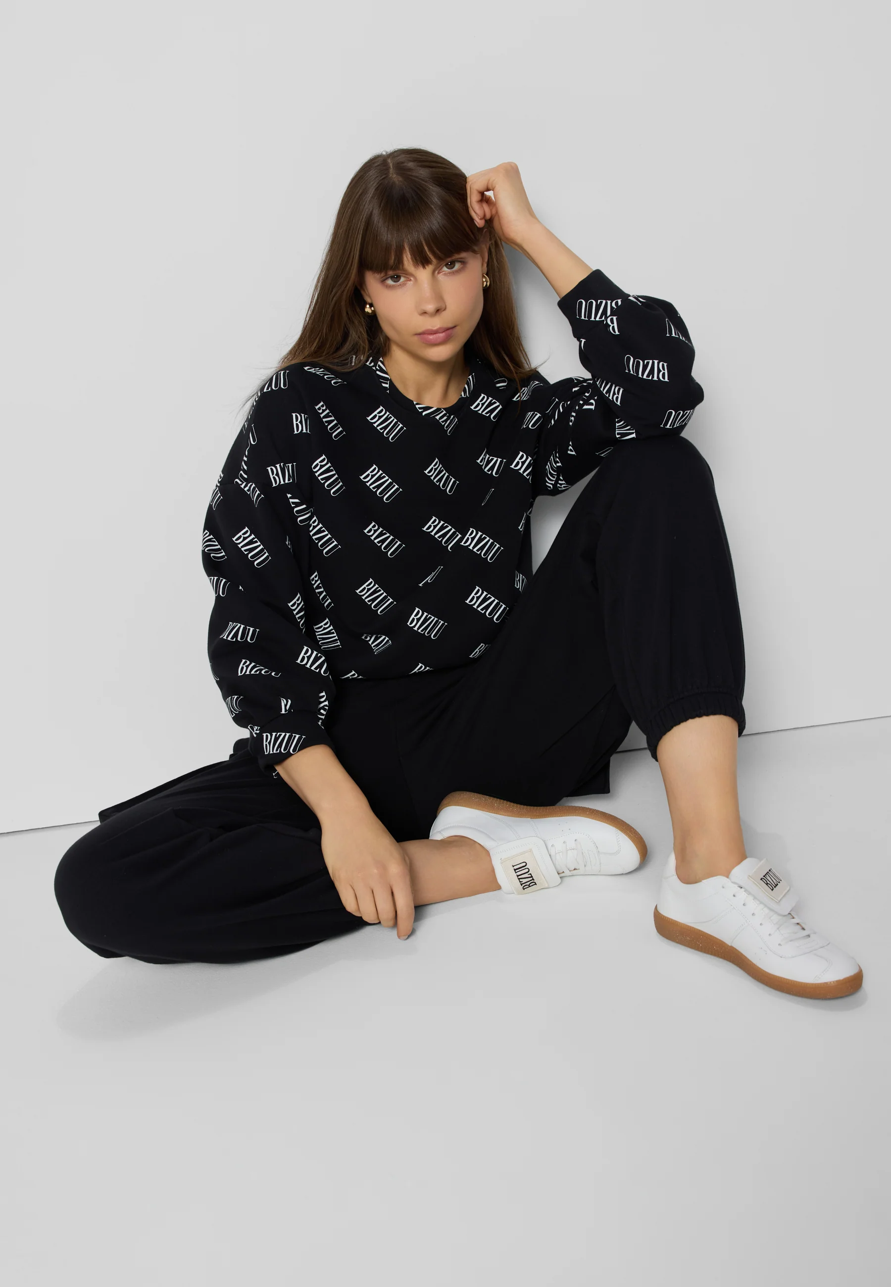 Czarna bluza dresowa oversize w logo PHILI - Image 8