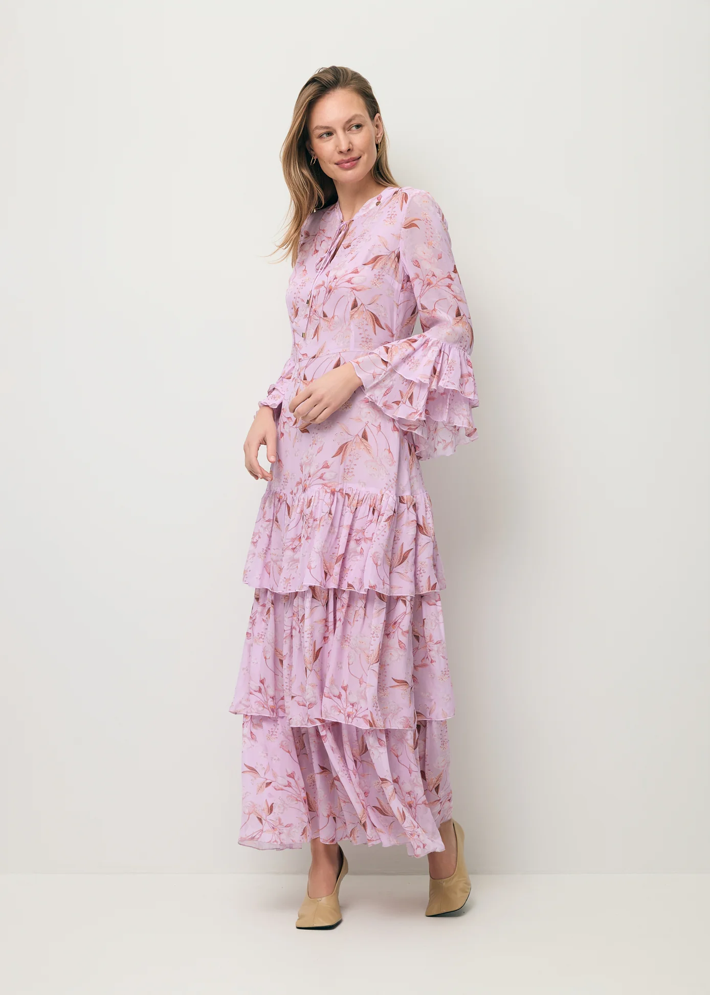 Fioletowa sukienka maxi w autorski print MASSI - Image 7