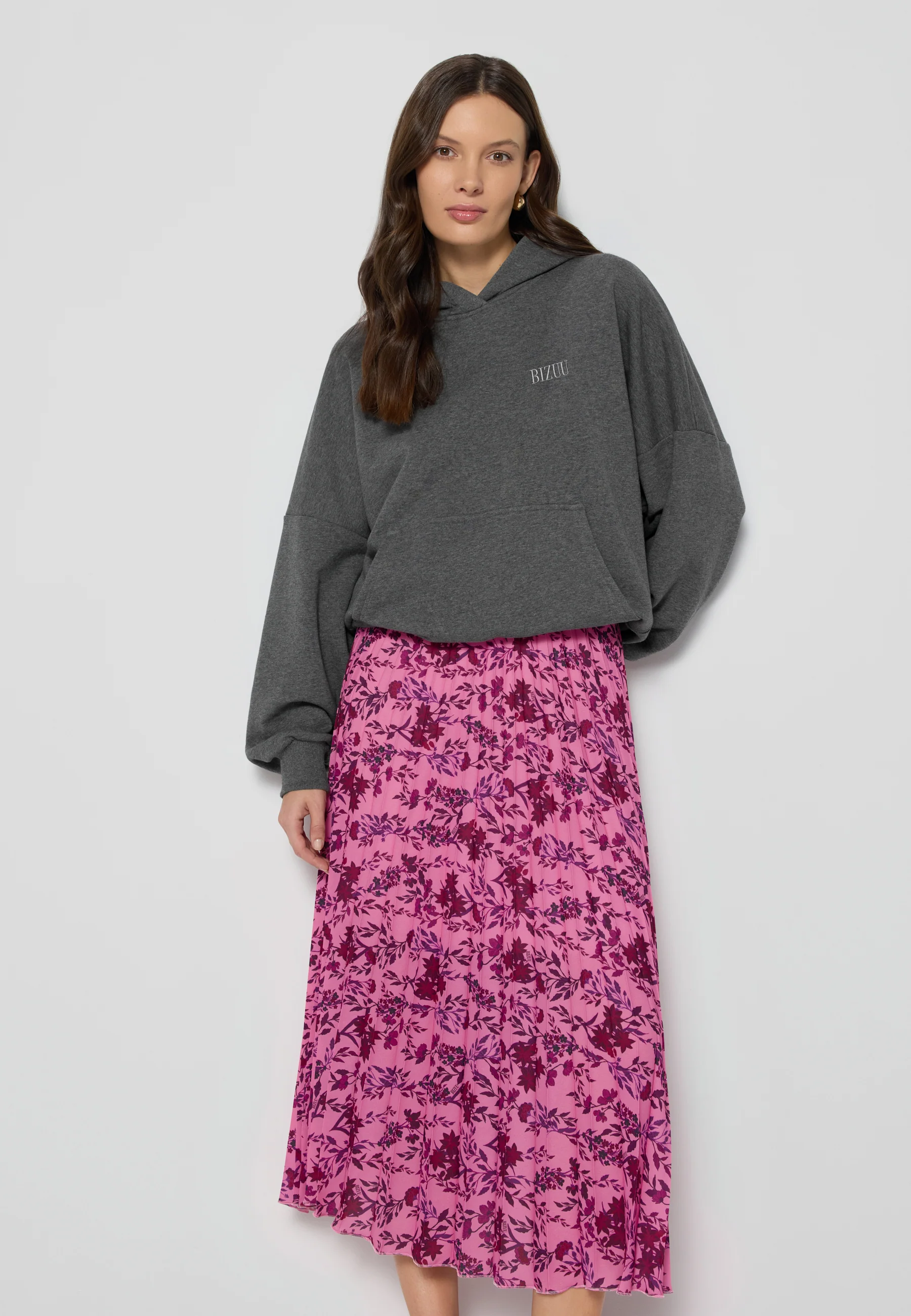 Grafitowa elegancka bluza oversize damska MAURA - Image 6