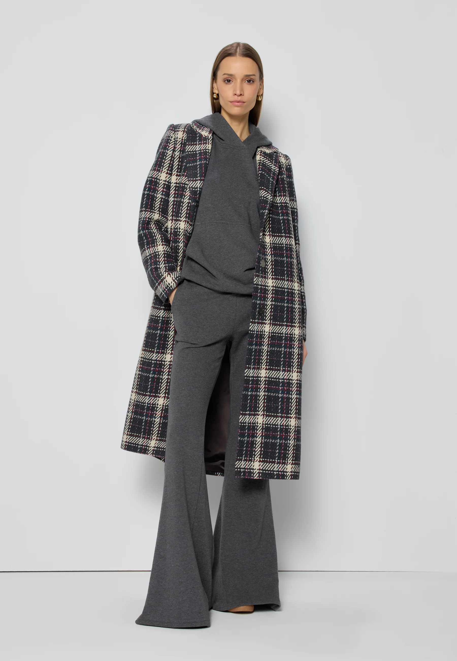 Grafitowa elegancka bluza oversize damska MAURA - Image 7