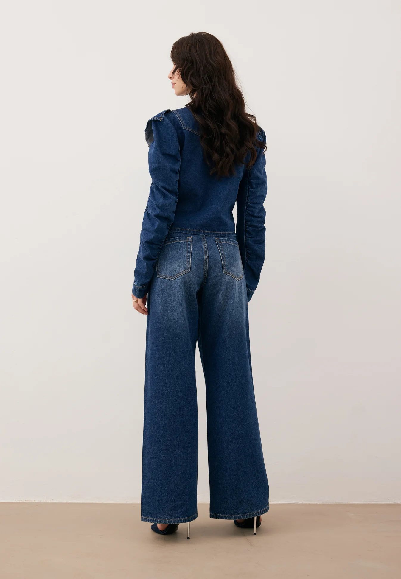 Granatowe jeansy LEYLA - Image 7