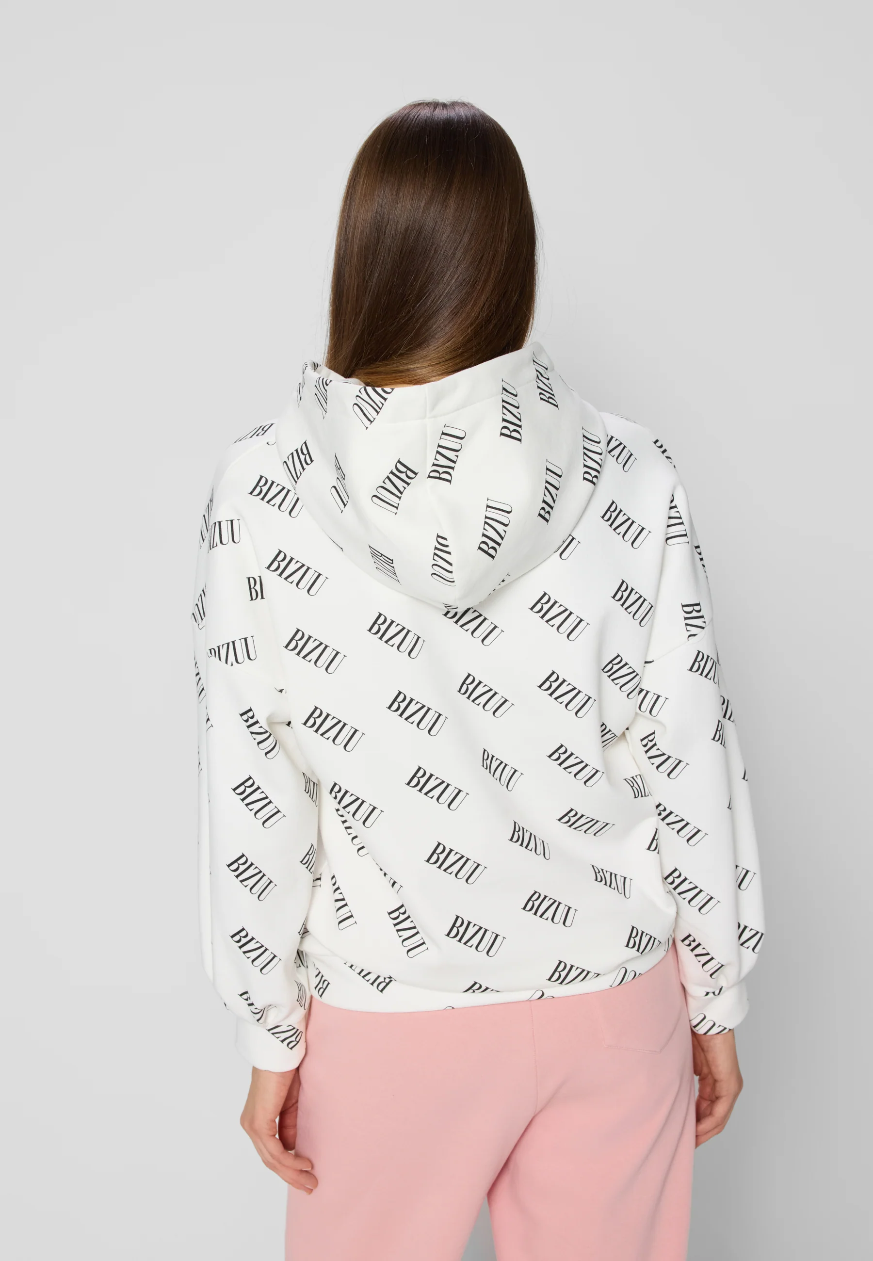Kremowa bluza oversize z kapturem LINDY - Image 7