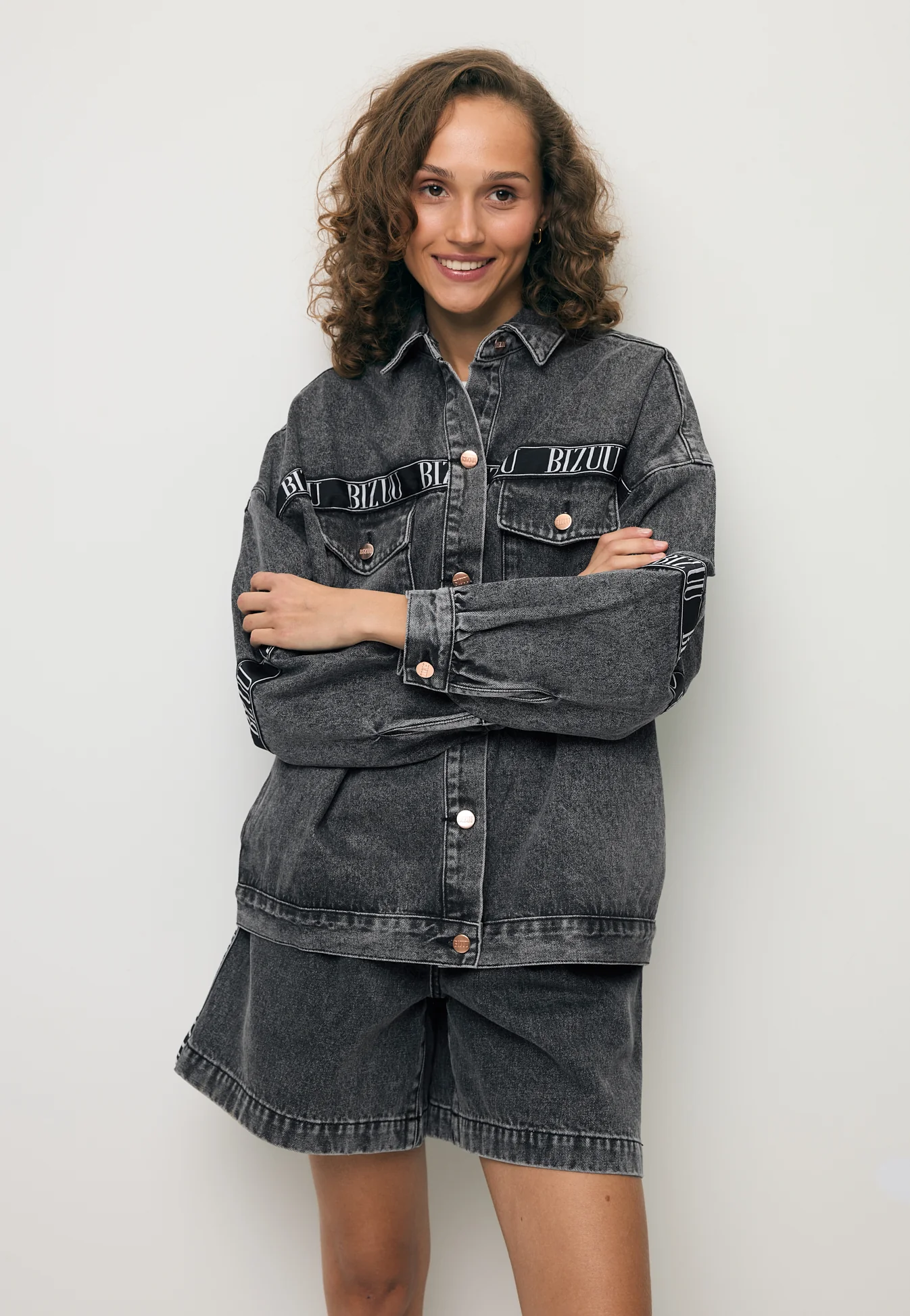 Kurtka jeansowa oversize PASSA - Image 8