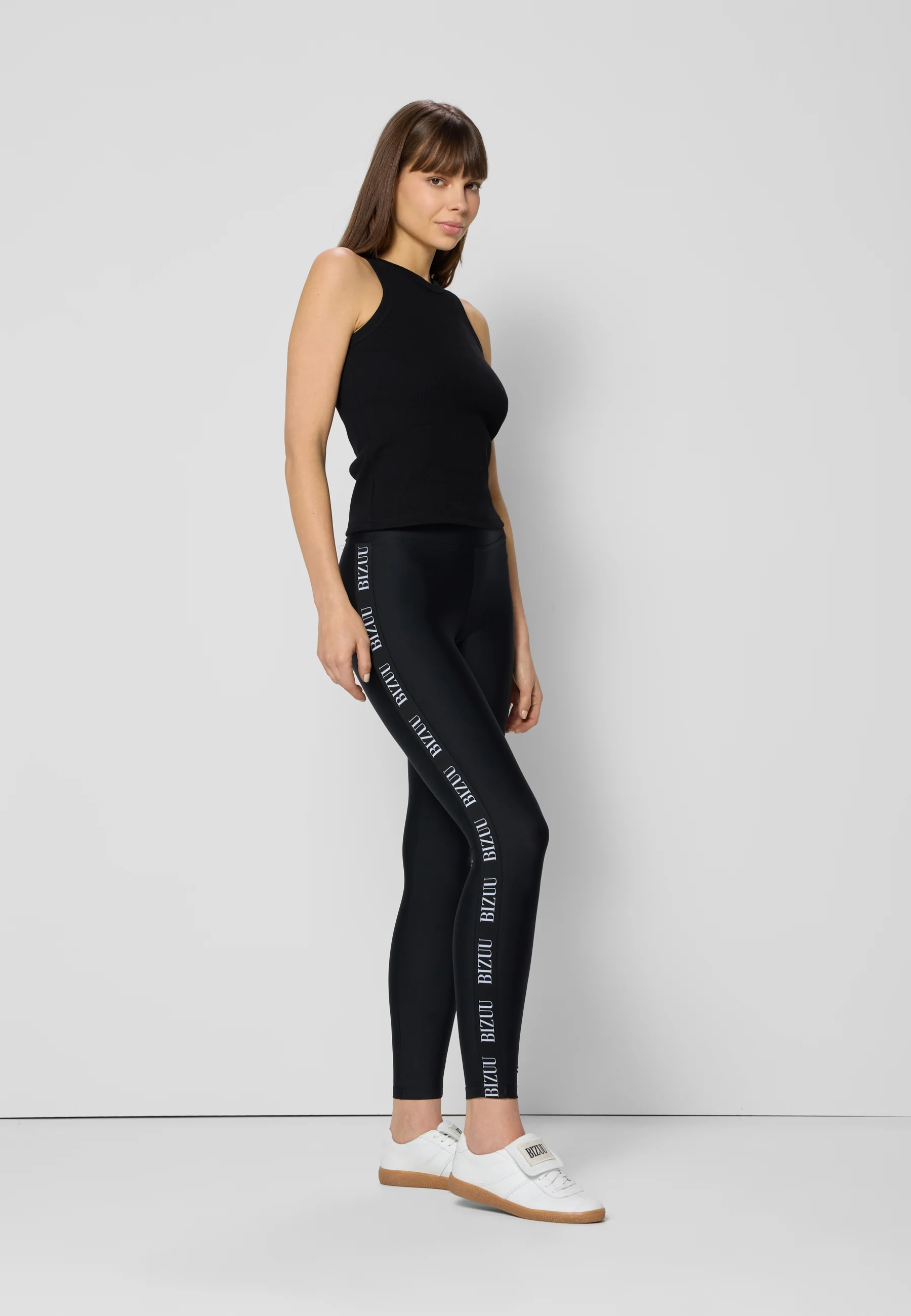 Legginsy z logowanymi lampasami LEANDRA czarny - Image 6