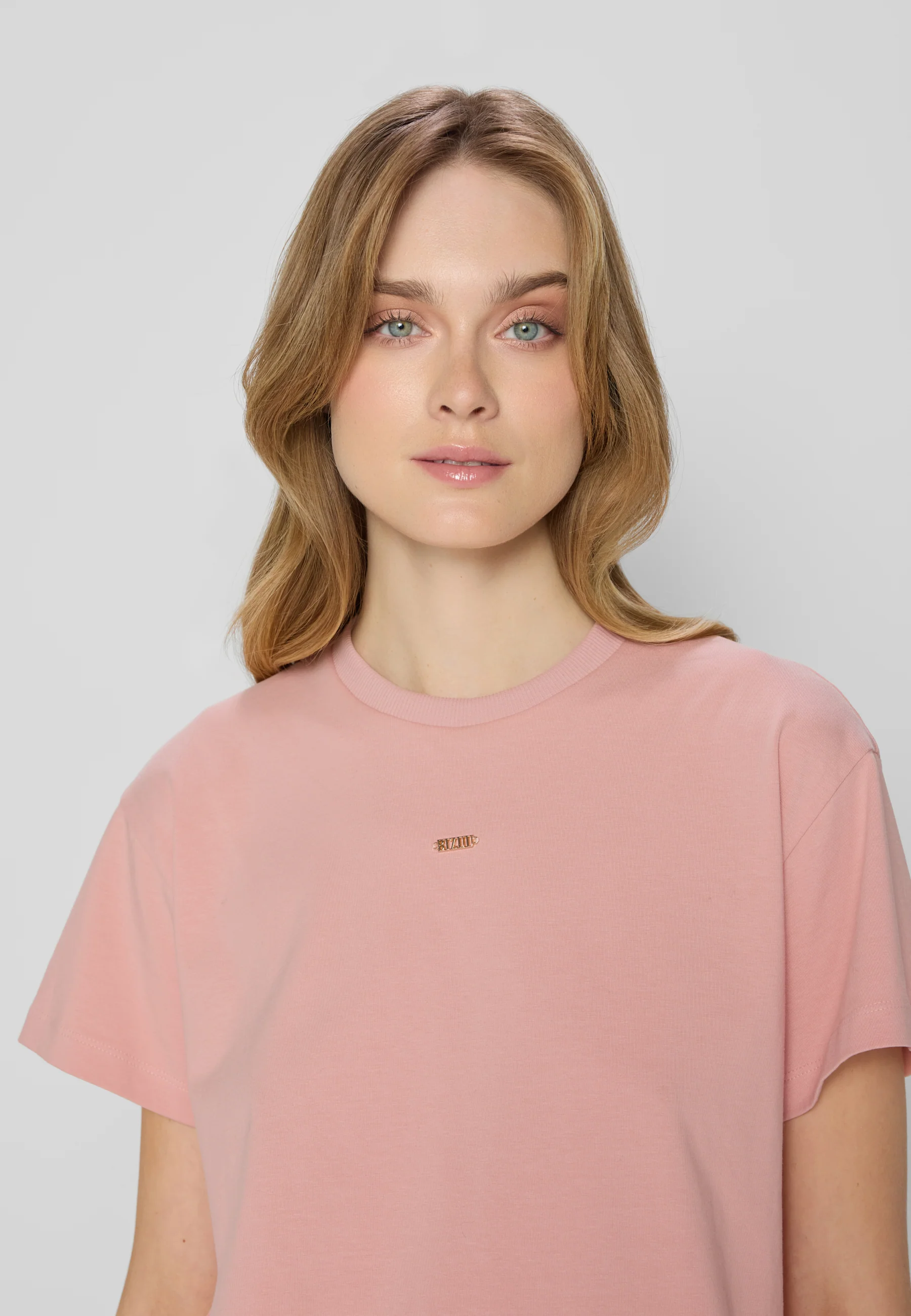 Łososiowy T-shirt oversize TISHAL - Image 7