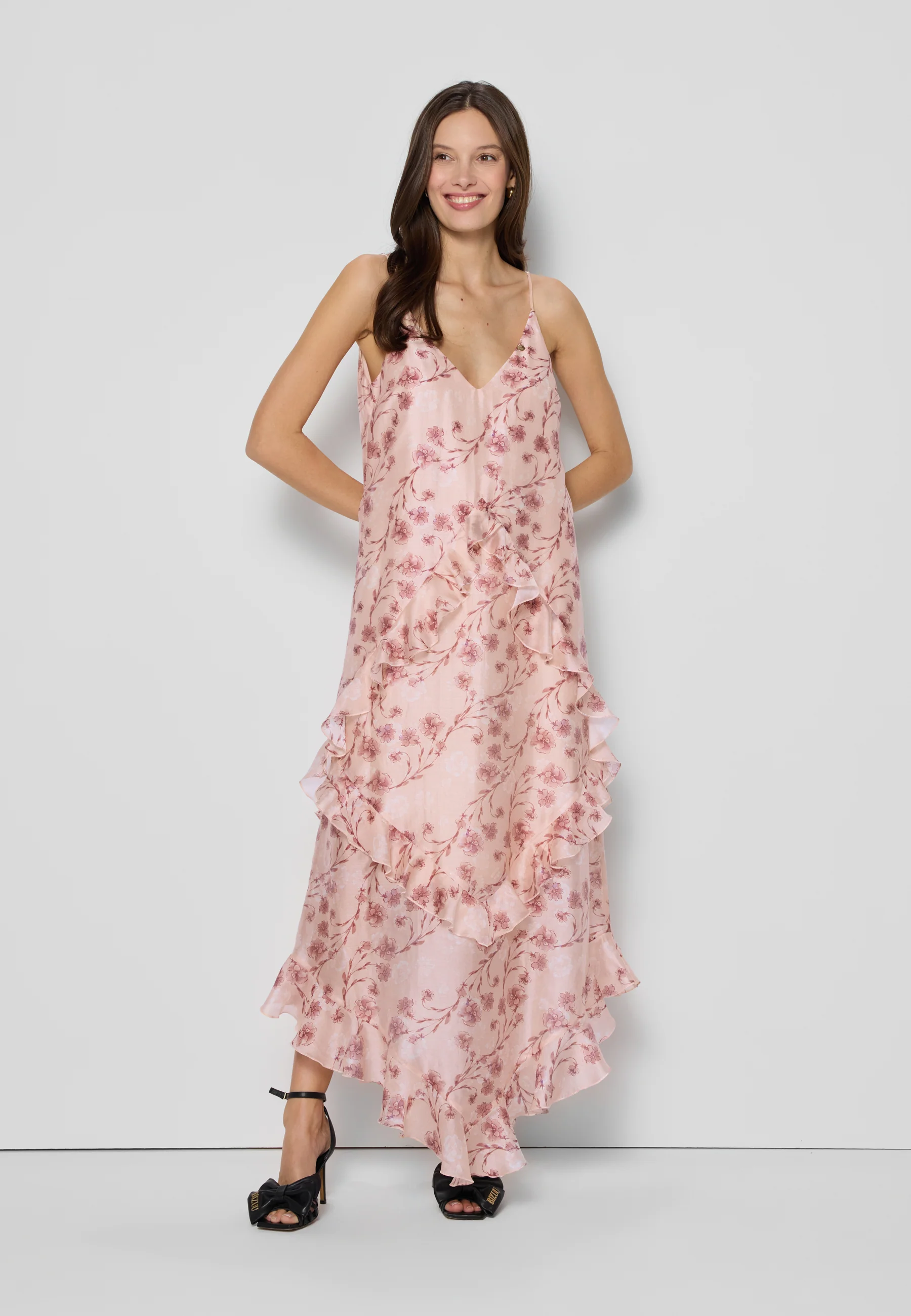 Maxi sukienka w kwiatowy print PATRICA beżowa - Image 7