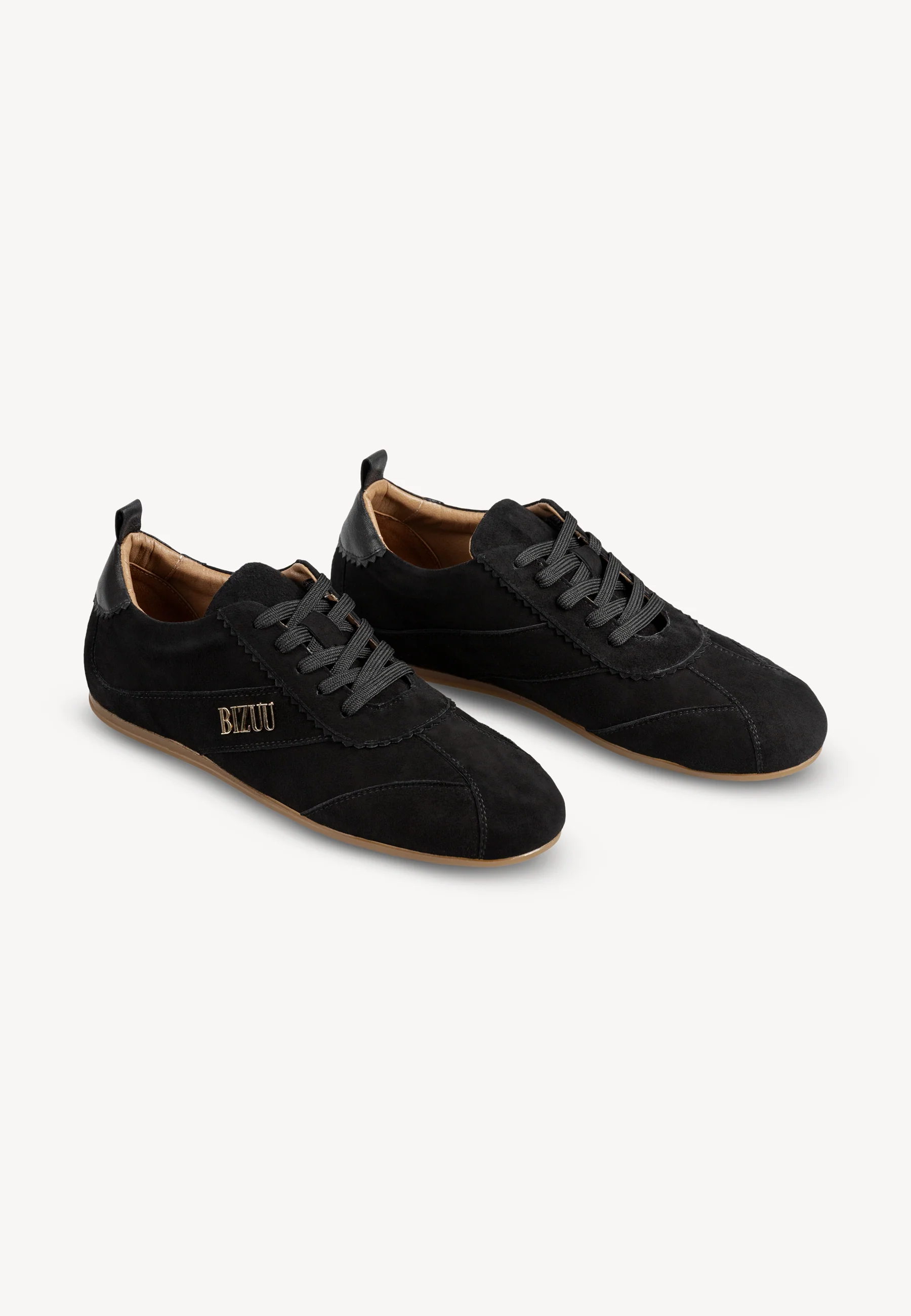 Zamszowe sneakersy damskie LEOLA czarne - Image 9
